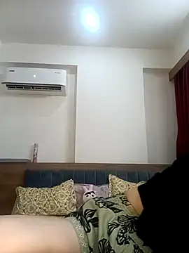 Hottymahi7 online show from 03-31-26, 04:40