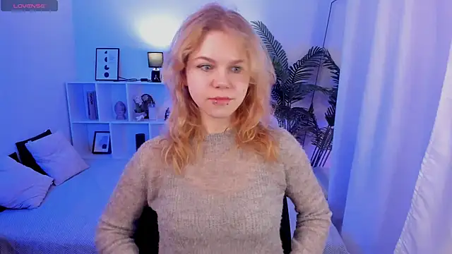 Snapshot of ElizabethVane chatting on 05-14-26, 05:47 ElizabethVane online show from 05-14-26, 05:47