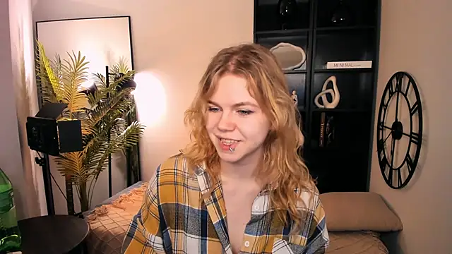 ElizabethVane online show from 06-27-26, 05:34