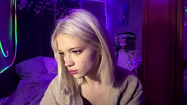 StacyChocopay online show from 05-08-26, 10:04