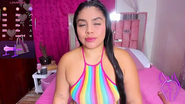 Snapshot of BiancaBooty chatting on 04-06-26, 10:05 BiancaBooty online show from 04-06-26, 10:05