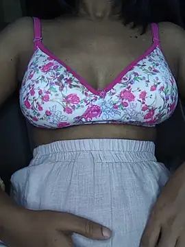 Blossom lily online show from 07-19-26, 11:03