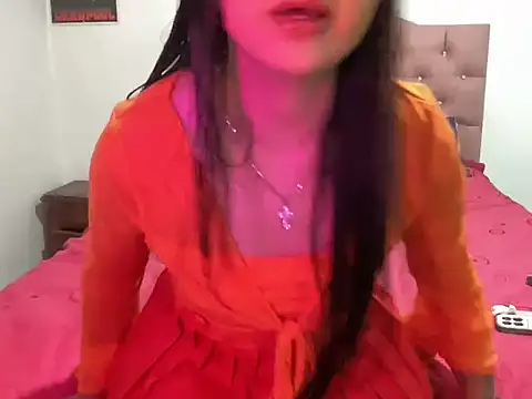 sakuraluna  online show from 03-20-26, 12:21