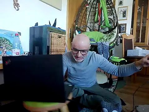 Thomate24 online show from 04-08-26, 12:38