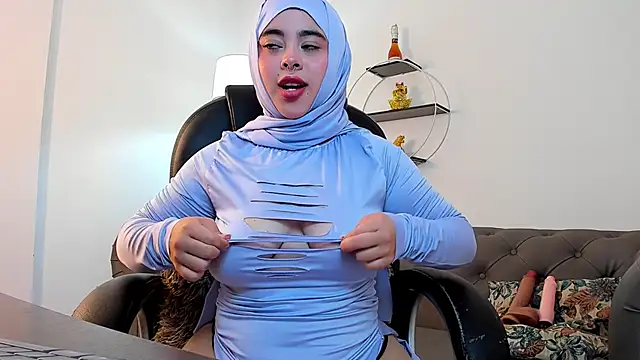 adahara  cute online show from 04-06-26, 03:04