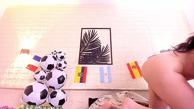 Valeria noir online show from 06-22-26, 12:13