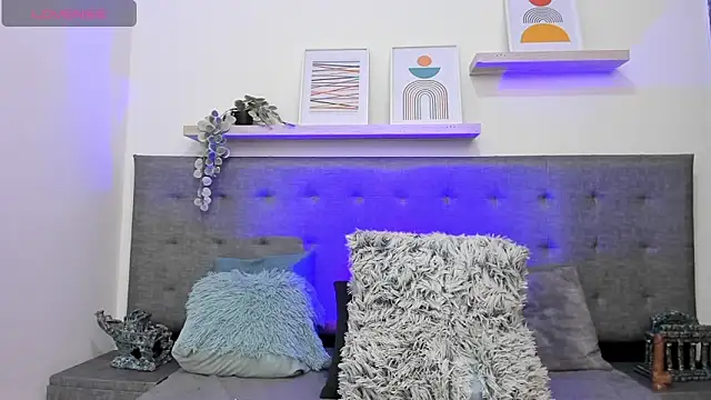 Andrew restrepoo online show from 04-18-26, 11:16