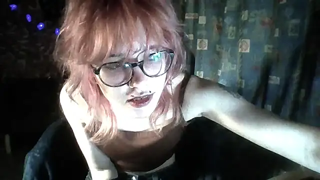 whiny emo boi online show from 04-05-26, 08:17