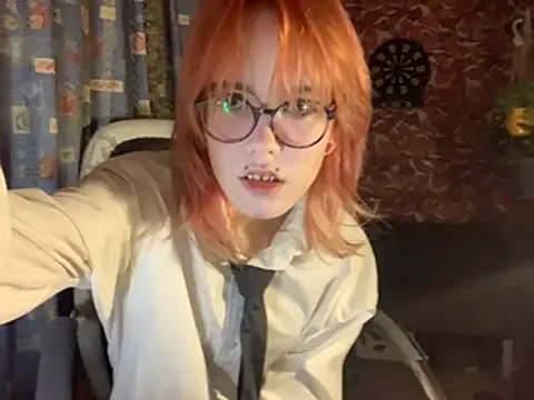 whiny emo boi online show from 04-11-26, 07:18
