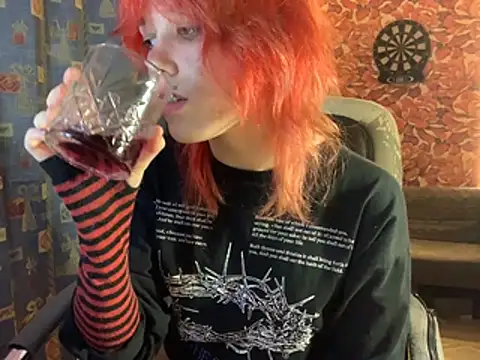 whiny emo boi online show from 04-16-26, 09:39