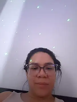 Snapshot of Aila_Phone chatting on 03-16-26, 01:55 Aila Phone online show from 03-16-26, 01:55