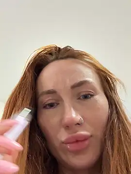 SerenaWest  online show from 04-12-26, 04:06