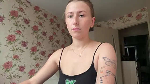 Snapshot of MissAnneli chatting on 07-26-26, 05:48 MissAnneli online show from 07-26-26, 05:48