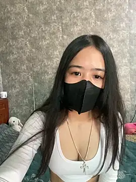 Snapshot of Leeleesweetbaebi chatting on 03-19-26, 08:40 Leeleesweetbaebi online show from 03-19-26, 08:40