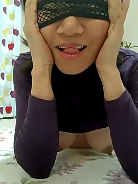 Sakura8668 online show from 03-25-26, 12:11