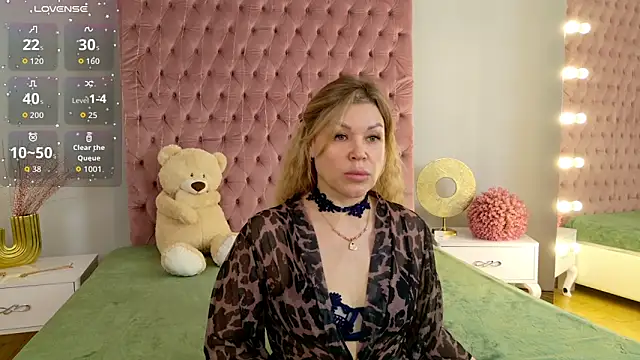 Eloises online show from 06-09-26, 06:47
