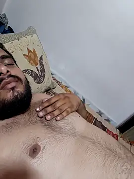 Snapshot of shubham19988 chatting on 03-29-26, 08:53 shubham19988 online show from 03-29-26, 08:53