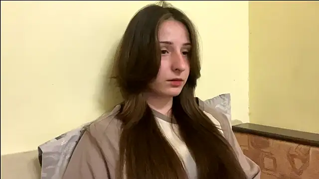 Snapshot of sakuraabloom7 chatting on 03-23-26, 04:00 sakuraabloom7 online show from 03-23-26, 04:00