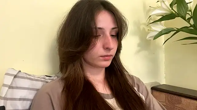 sakuraabloom7 online show from 05-18-26, 04:13