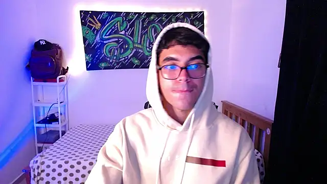 Snapshot of __TidalStormX chatting on 03-21-26, 08:19 TidalStormX online show from 03-21-26, 08:19