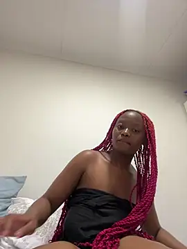 lina D25 online show from 03-18-26, 09:18