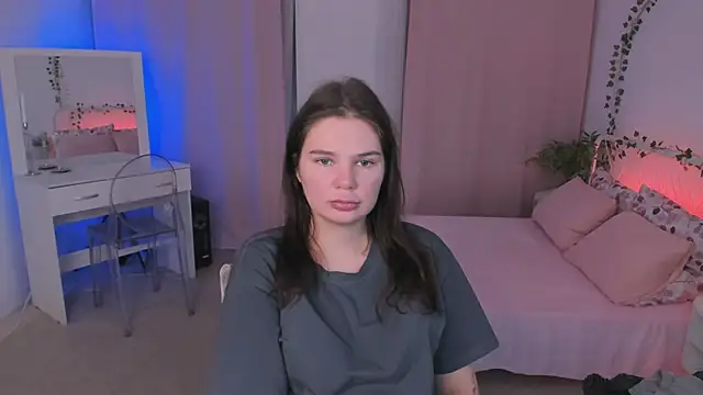 MillyBrown  online show from 05-28-26, 10:56