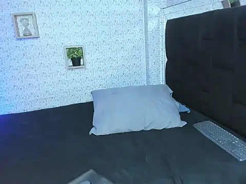 Snapshot of Abby_lopez44 chatting on 03-19-26, 07:01 Abby lopez44 online show from 03-19-26, 07:01