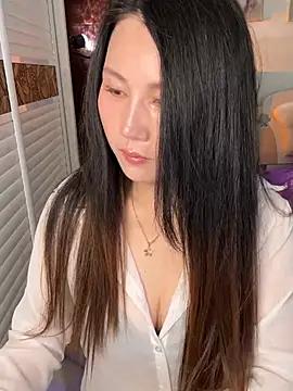 Snapshot of Xiaojia008 chatting on 03-19-26, 02:04 Xiaojia008 online show from 03-19-26, 02:04