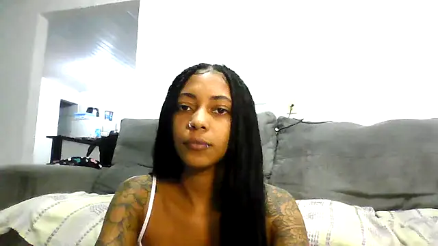 Snapshot of Nix3erika chatting on 05-27-26, 11:13 Nix3erika online show from 05-27-26, 11:13