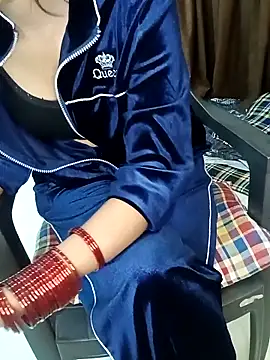 Candyy crushh online show from 03-21-26, 02:31