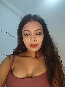 Snapshot of Candyy_crushh chatting on 07-01-26, 10:20 Candyy crushh online show from 07-01-26, 10:20