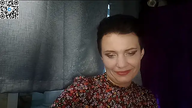 HotMamaQueen234 online show from 04-23-26, 03:03