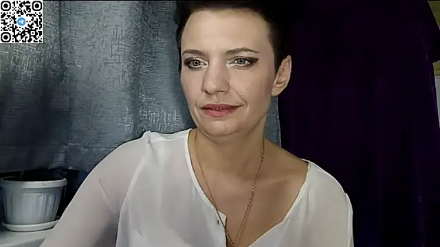 HotMamaQueen234 online show from 05-11-26, 04:04