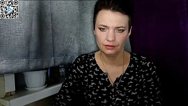 HotMamaQueen234 online show from 05-14-26, 09:10