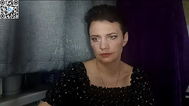 HotMamaQueen234 online show from 05-16-26, 08:18
