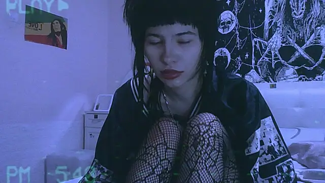 Snapshot of AllisonDeetz chatting on 03-16-26, 04:55 AllisonDeetz online show from 03-16-26, 04:55