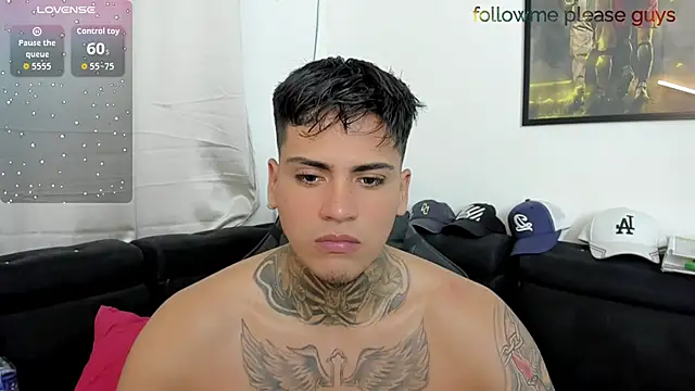 sweetlatinoboy online show from 04-12-26, 10:37