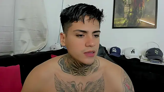 sweetlatinoboy online show from 04-17-26, 11:02