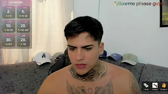 Snapshot of sweetlatinoboy chatting on 07-06-26, 03:03 sweetlatinoboy online show from 07-06-26, 03:03