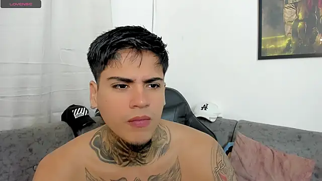 Snapshot of sweetlatinoboy chatting on 07-19-26, 09:57 sweetlatinoboy online show from 07-19-26, 09:57