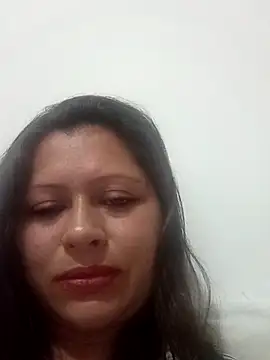 Snapshot of Aina_Phone chatting on 03-16-26, 04:22 Aina Phone online show from 03-16-26, 04:22