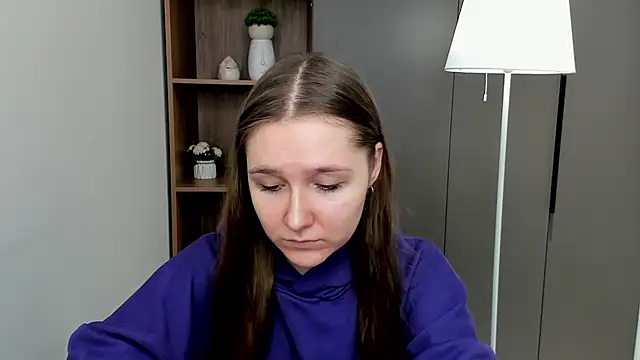 Snapshot of HerminaBatiz chatting on 03-17-26, 05:11 HerminaBatiz online show from 03-17-26, 05:11