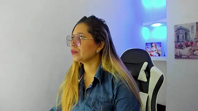 Melisa 14 online show from 05-28-26, 01:41