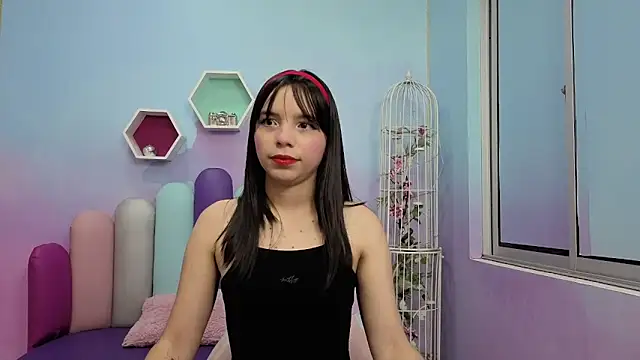 Isaa Skinny online show from 05-26-26, 03:35