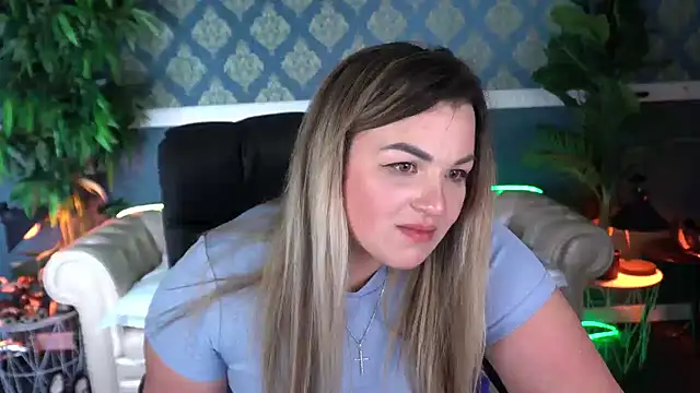 Snapshot of AlissyaGrayy chatting on 04-29-26, 05:30 AlissyaGrayy online show from 04-29-26, 05:30