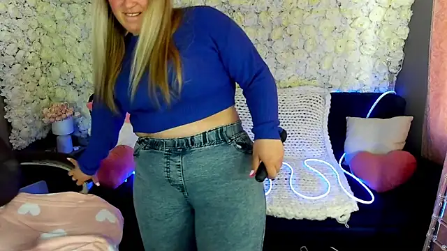 Snapshot of AlissyaGrayy chatting on 05-01-26, 01:37 AlissyaGrayy online show from 05-01-26, 01:37