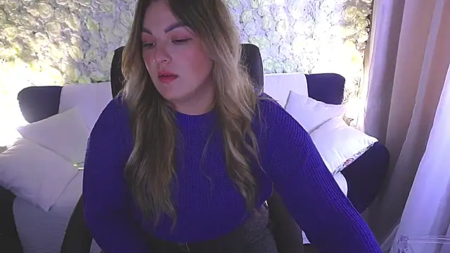 Snapshot of AlissyaGrayy chatting on 05-18-26, 05:46 AlissyaGrayy online show from 05-18-26, 05:46