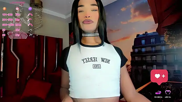 Snapshot of Paola_Delfino chatting on 05-15-26, 10:44 Paola Delfino online show from 05-15-26, 10:44