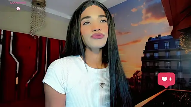 Snapshot of Paola_Delfino chatting on 05-16-26, 10:41 Paola Delfino online show from 05-16-26, 10:41