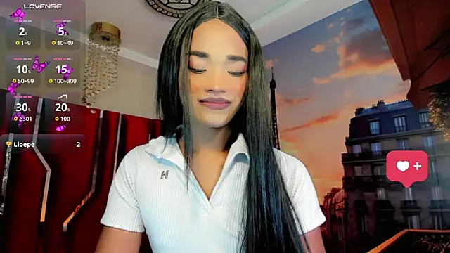 Snapshot of Paola_Delfino chatting on 05-17-26, 10:44 Paola Delfino online show from 05-17-26, 10:44